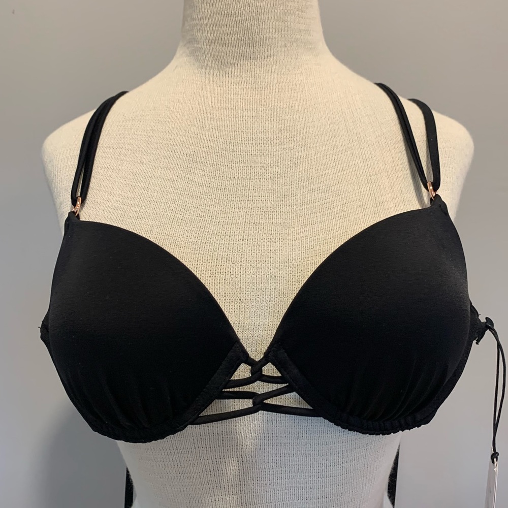 Bikini top New wtags, Shade and Shore 34B Push Up Double Strap tie. Women’s swim